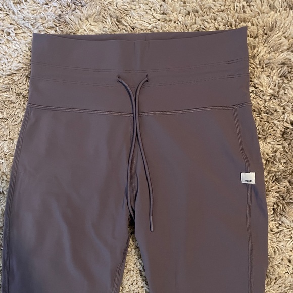 Vuori Daily Leggings Sawyer - Picture 7 of 8